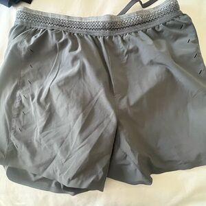 Ten Thousand 5” Men's Gray Athletic Shorts M